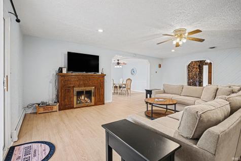11418 N Fascination Way Cromwell IN 46732