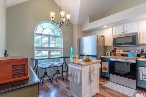 9546 Cayes Drive Evansville IN 47725