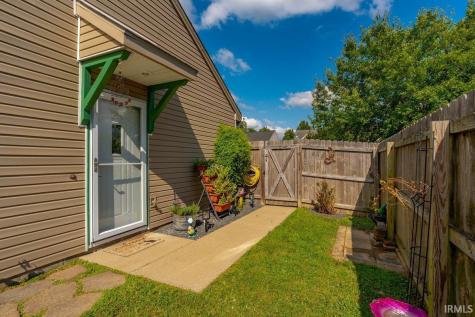 9546 Cayes Drive Evansville IN 47725