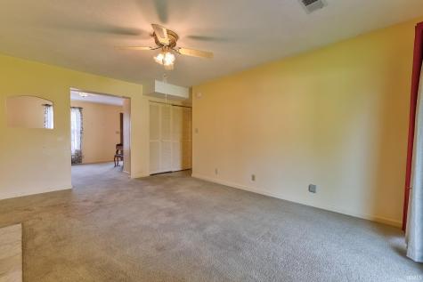 6416 E Mulberry Street Evansville IN 47715