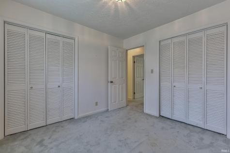 6416 E Mulberry Street Evansville IN 47715