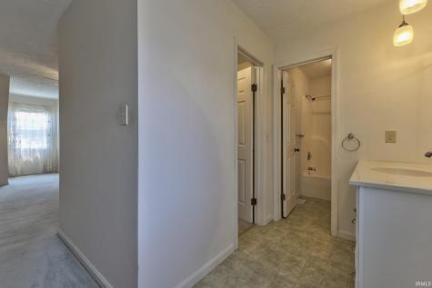 6416 E Mulberry Street Evansville IN 47715