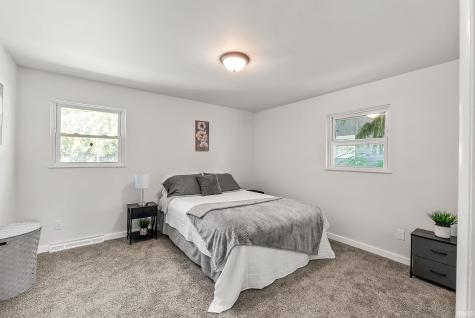 7234 Riverton Drive Fort Wayne IN 46825