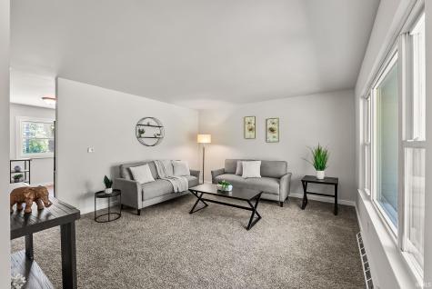 7234 Riverton Drive Fort Wayne IN 46825