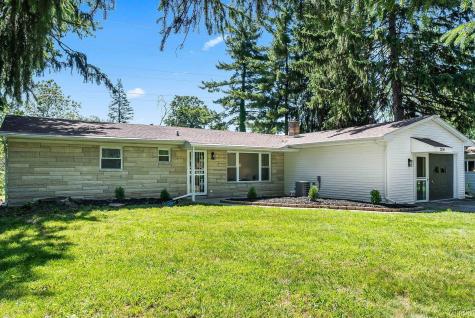 7234 Riverton Drive Fort Wayne IN 46825