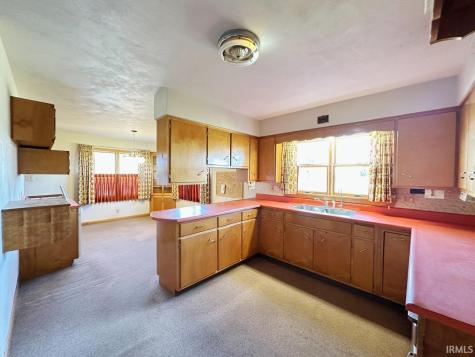 10786 E Street Road 56 Road Otwell IN 47564