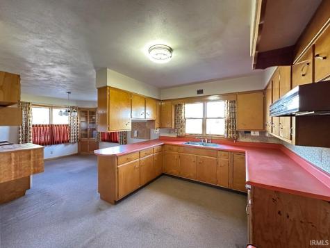 10786 E Street Road 56 Road Otwell IN 47564