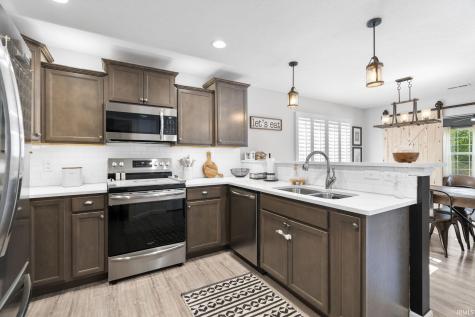 1840 Southridge Drive Frankfort IN 46041