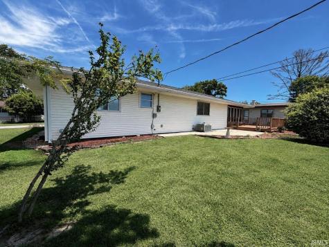 325 Forest View Drive Bedford IN 47421