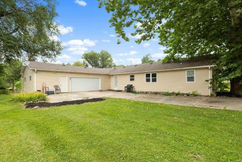 9026 Aboite Road Roanoke IN 46783