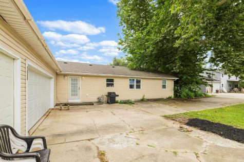 9026 Aboite Road Roanoke IN 46783