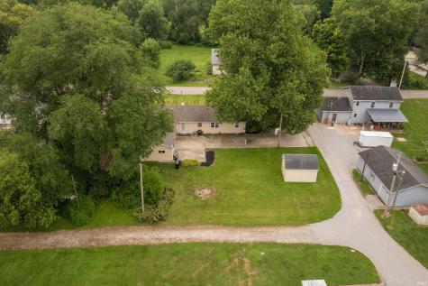 9026 Aboite Road Roanoke IN 46783