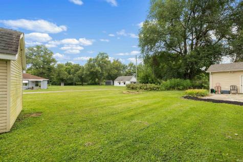 9026 Aboite Road Roanoke IN 46783