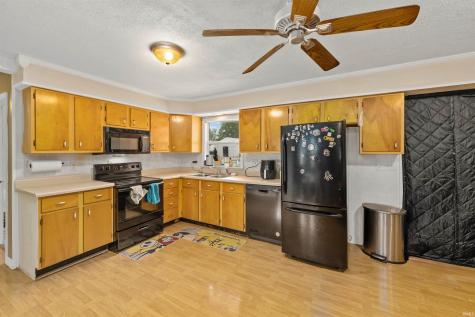 9026 Aboite Road Roanoke IN 46783