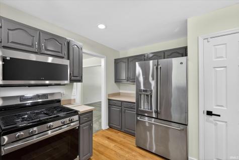 4307 E Cricket Knoll Bloomington IN 47401