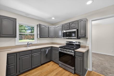 4307 E Cricket Knoll Bloomington IN 47401