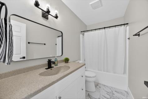 4307 E Cricket Knoll Bloomington IN 47401