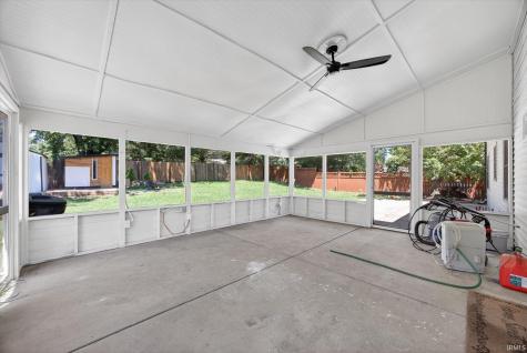 4307 E Cricket Knoll Bloomington IN 47401