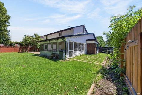 4307 E Cricket Knoll Bloomington IN 47401