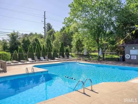 4307 E Cricket Knoll Bloomington IN 47401