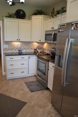 648 Spinnaker Trace Lafayette IN 47905