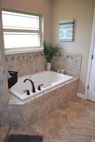 648 Spinnaker Trace Lafayette IN 47905