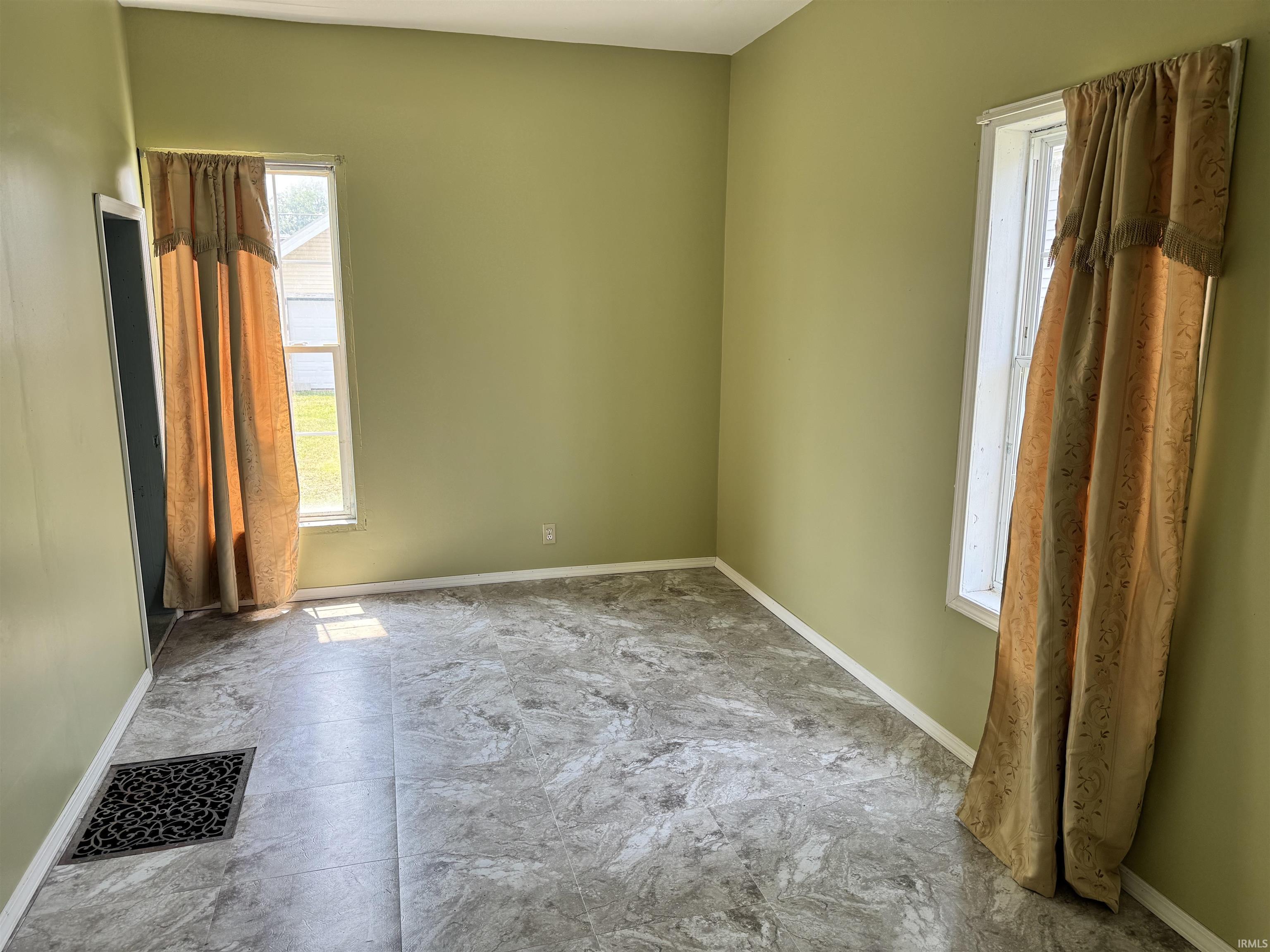 214 E Broadway Street South Bend IN 46601