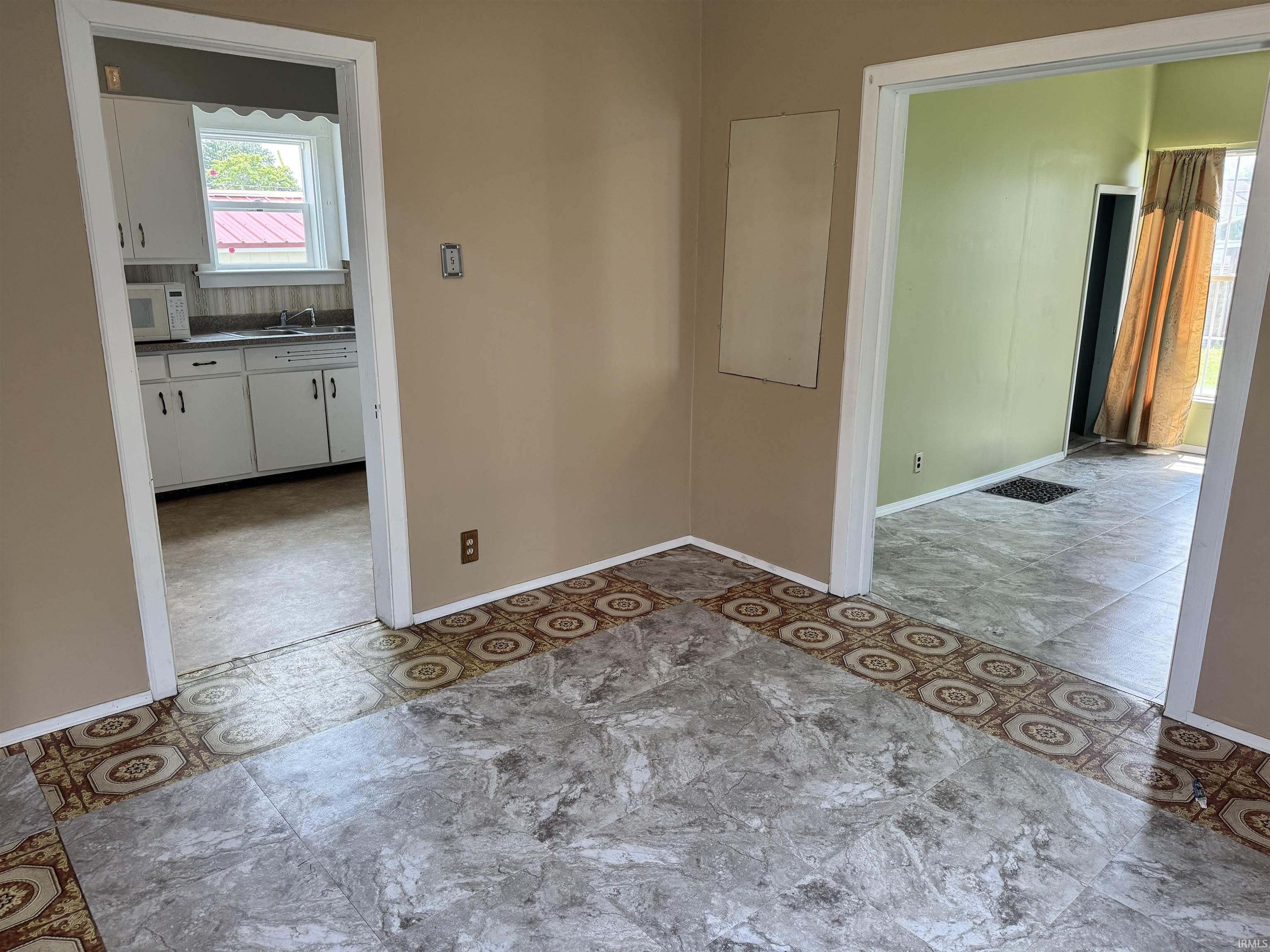 214 E Broadway Street South Bend IN 46601