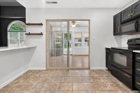 288 Van Buren Street Greenfield IN 46140