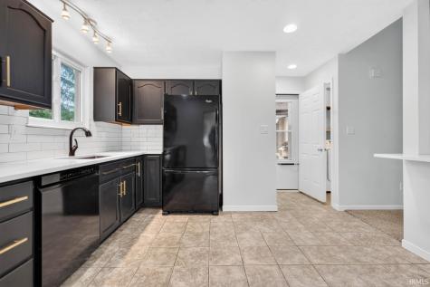 288 Van Buren Street Greenfield IN 46140