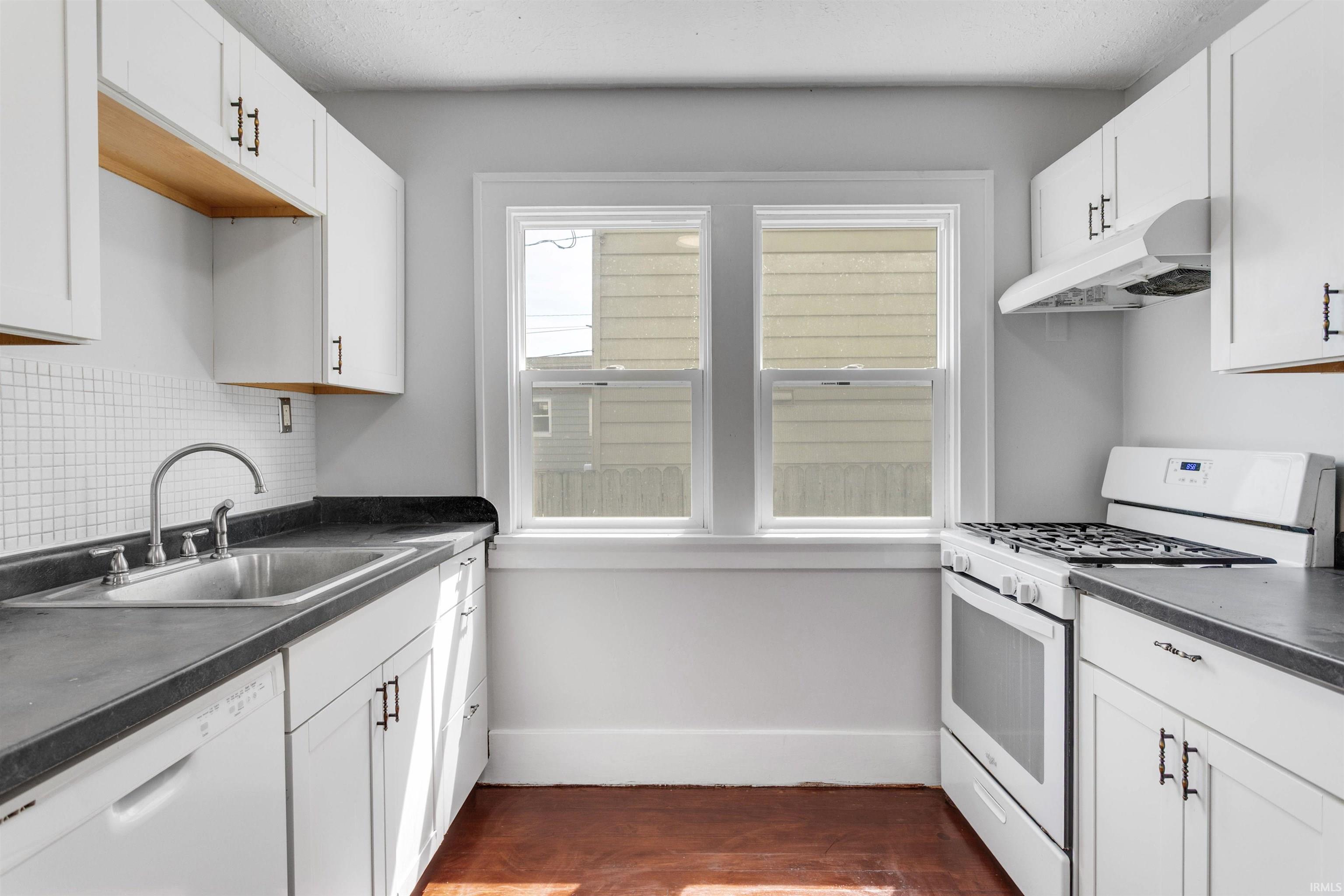 217 Altgeld Street South Bend IN 46614