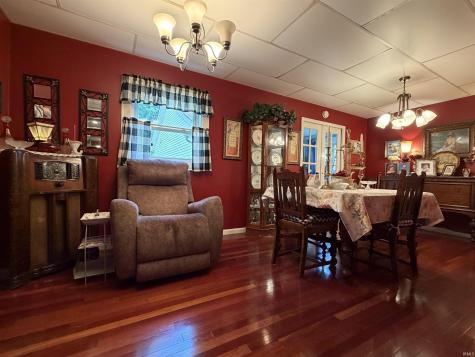 702 NW 2nd Street Washington IN 47501