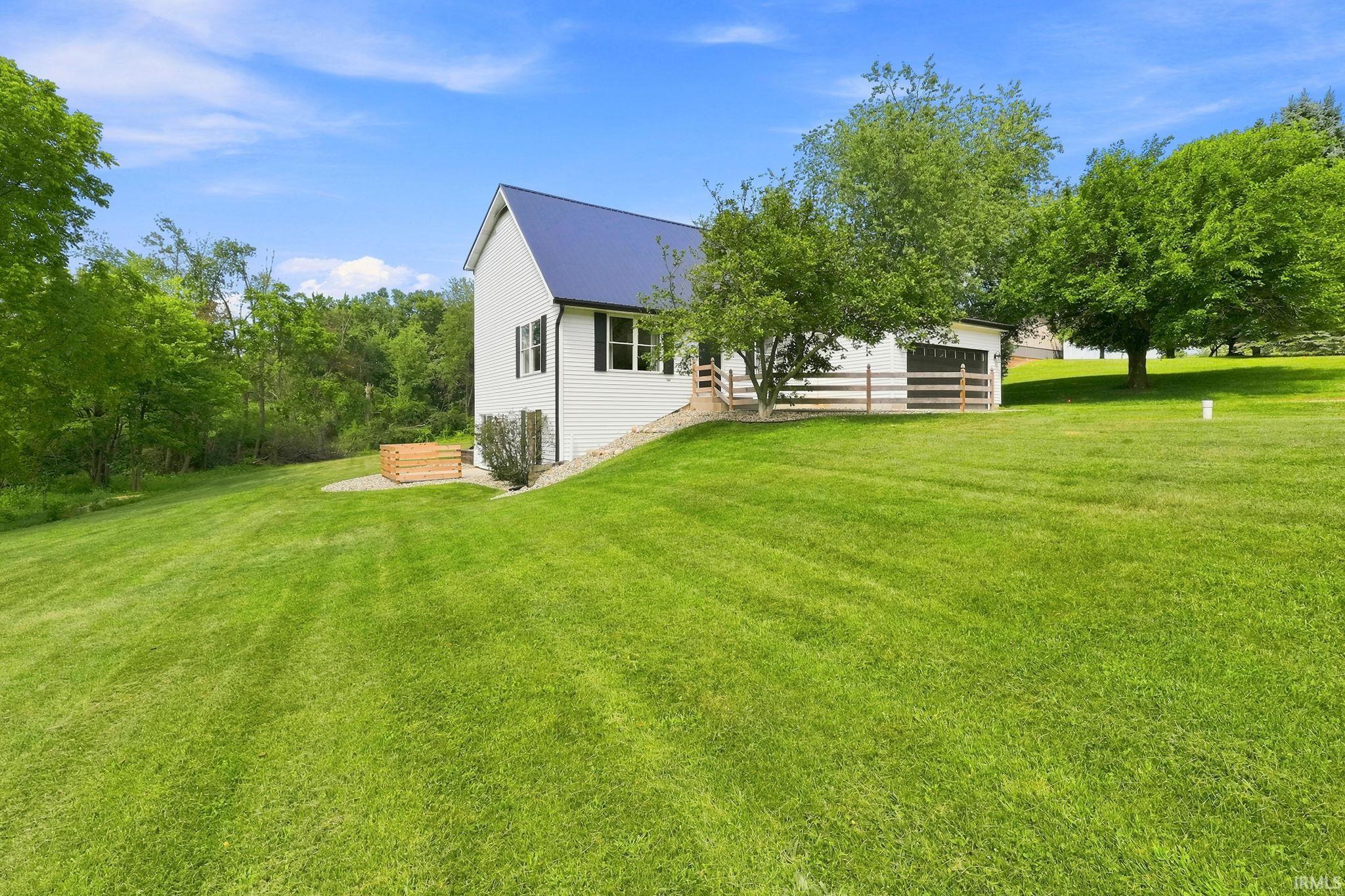 11975 W W State Road 120 Road Middlebury IN 46540