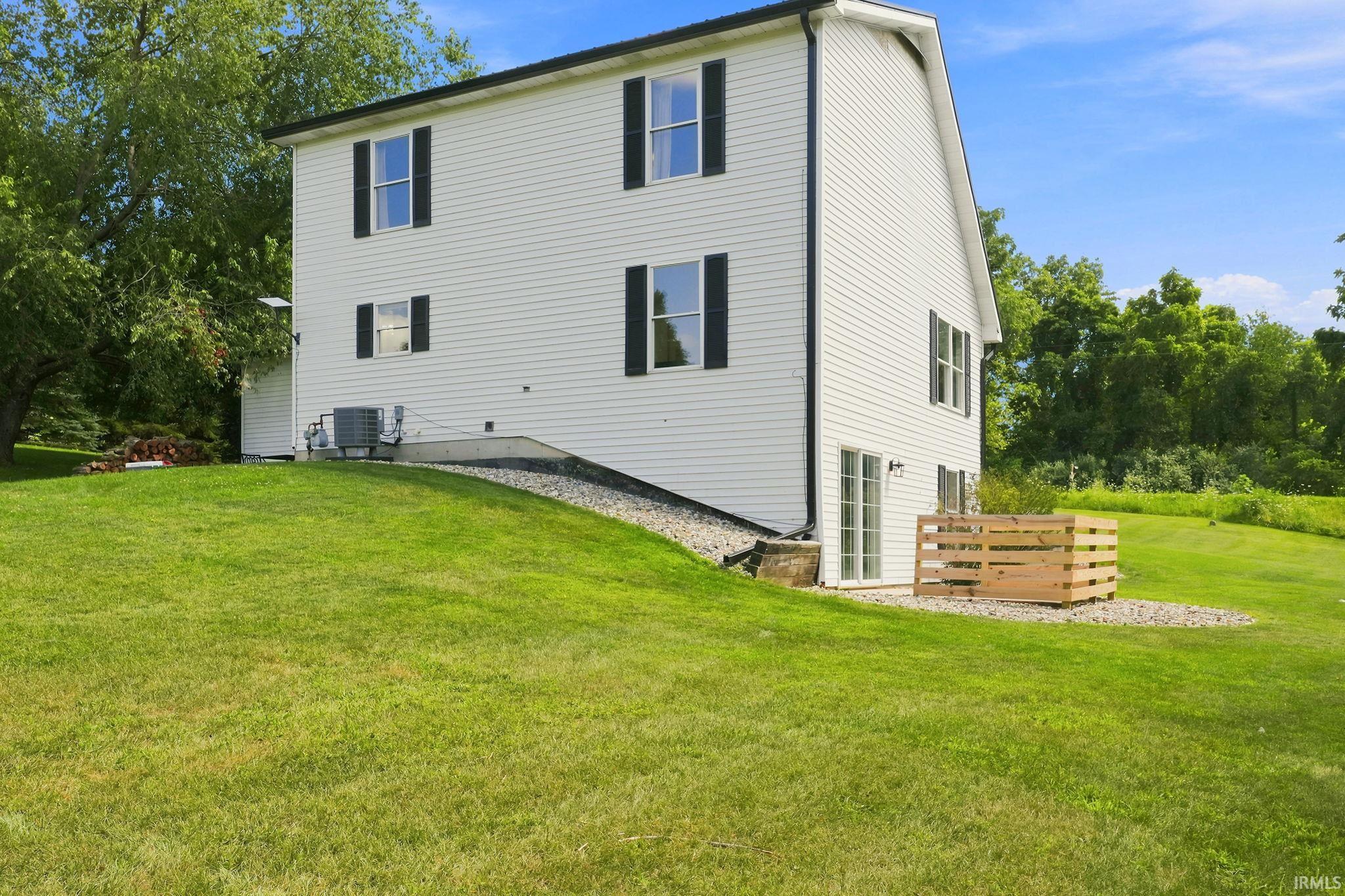 11975 W W State Road 120 Road Middlebury IN 46540
