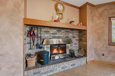 2116 Pleasant Ridge Road Fort Wayne IN 46819