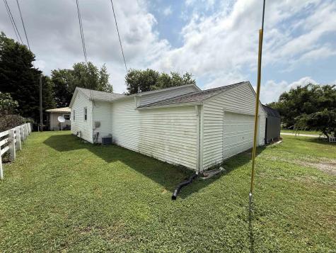1420 Dewolf Street Vincennes IN 47591