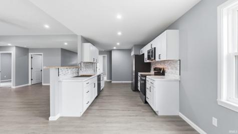 4415 Wayne Trace Fort Wayne IN 46806