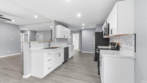 4415 Wayne Trace Fort Wayne IN 46806