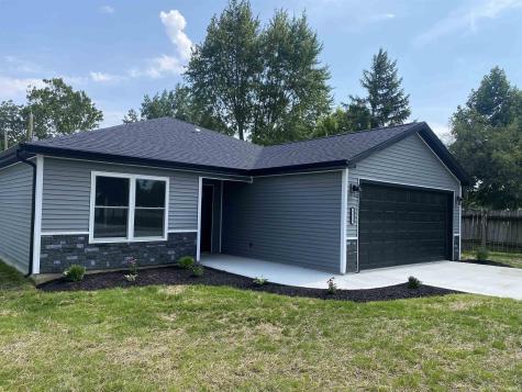 4415 Wayne Trace Fort Wayne IN 46806