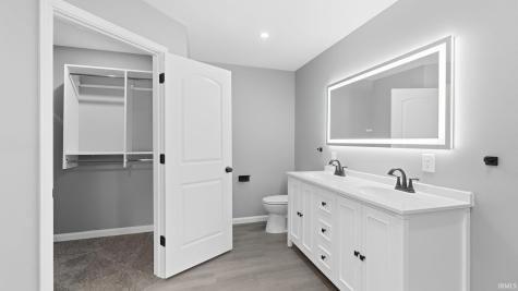4415 Wayne Trace Fort Wayne IN 46806