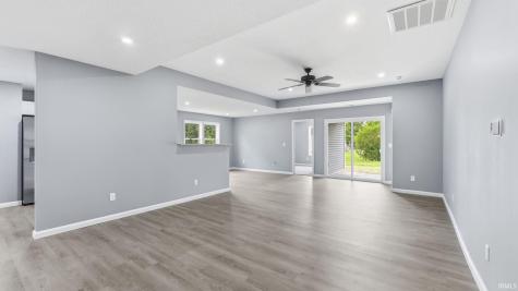 4415 Wayne Trace Fort Wayne IN 46806
