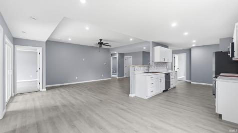 4415 Wayne Trace Fort Wayne IN 46806