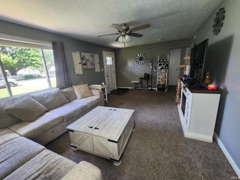 1625 Waggoner Avenue Evansville IN 47714