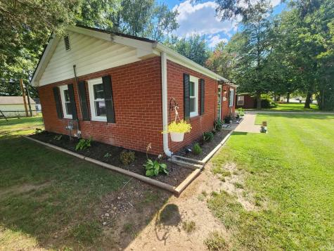 1625 Waggoner Avenue Evansville IN 47714