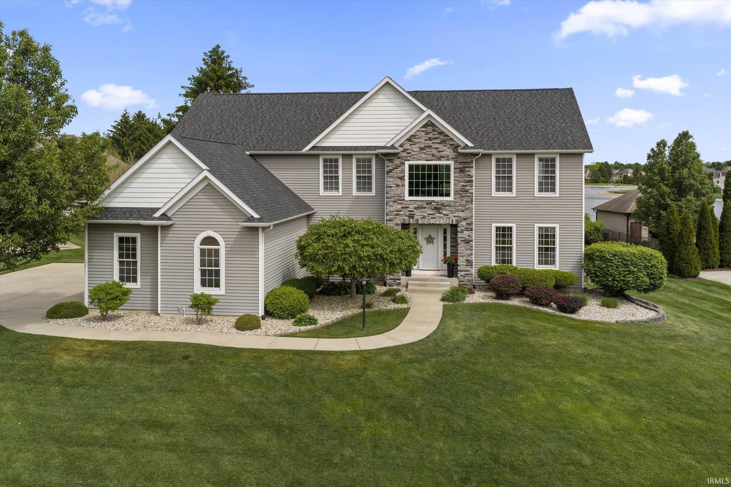 51280 Coveside Drive Granger IN 46530