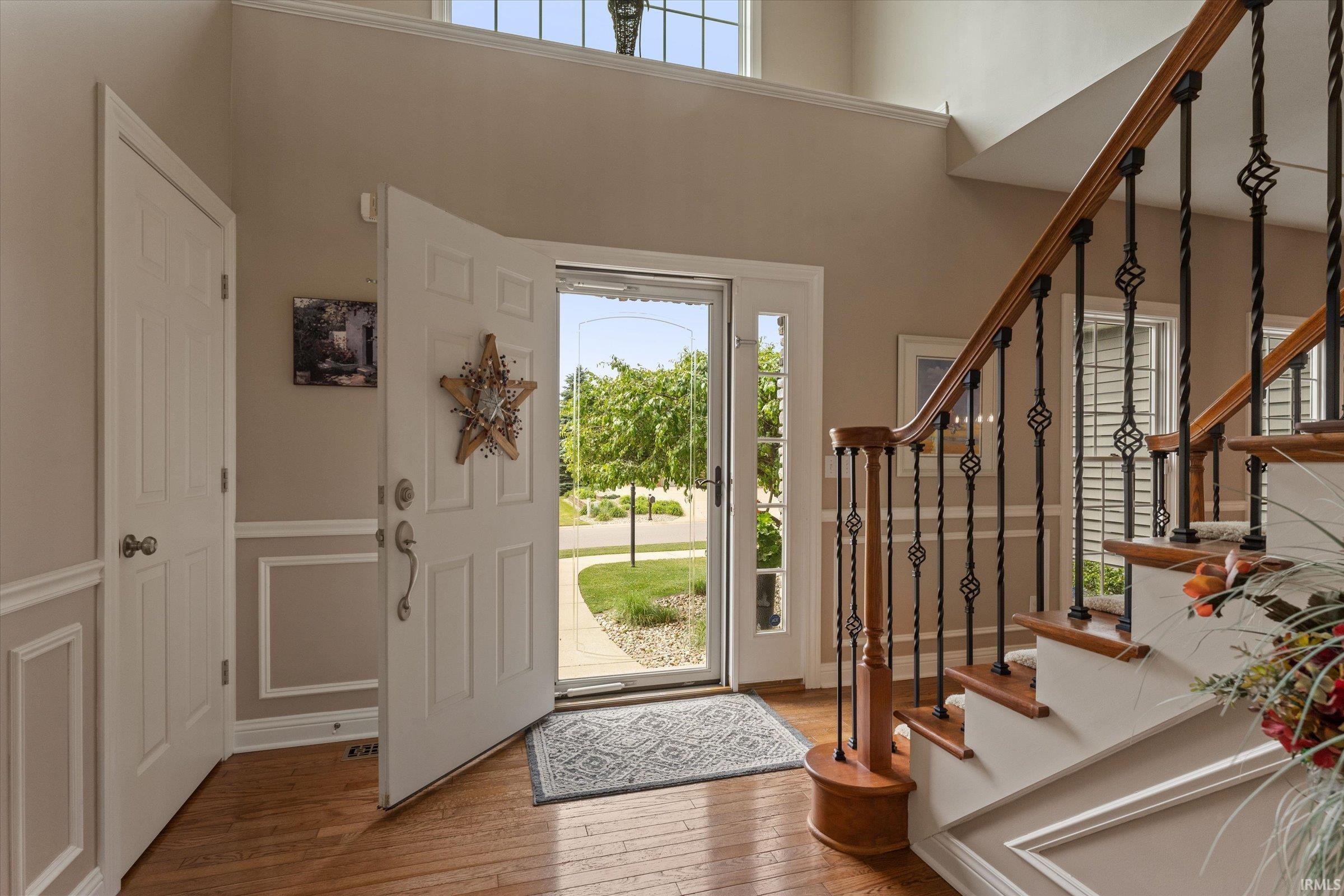 51280 Coveside Drive Granger IN 46530