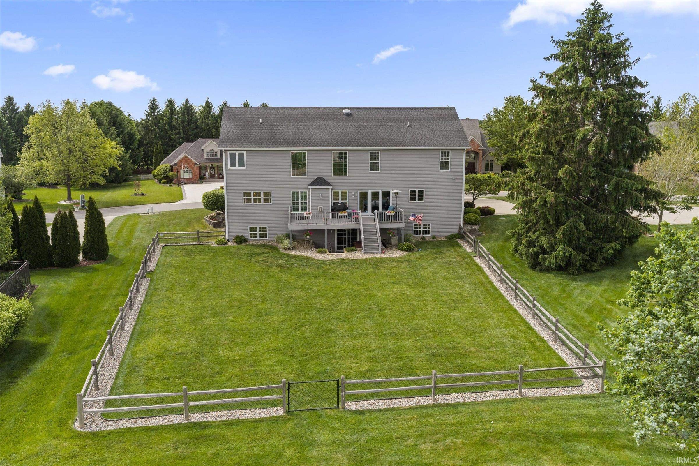 51280 Coveside Drive Granger IN 46530