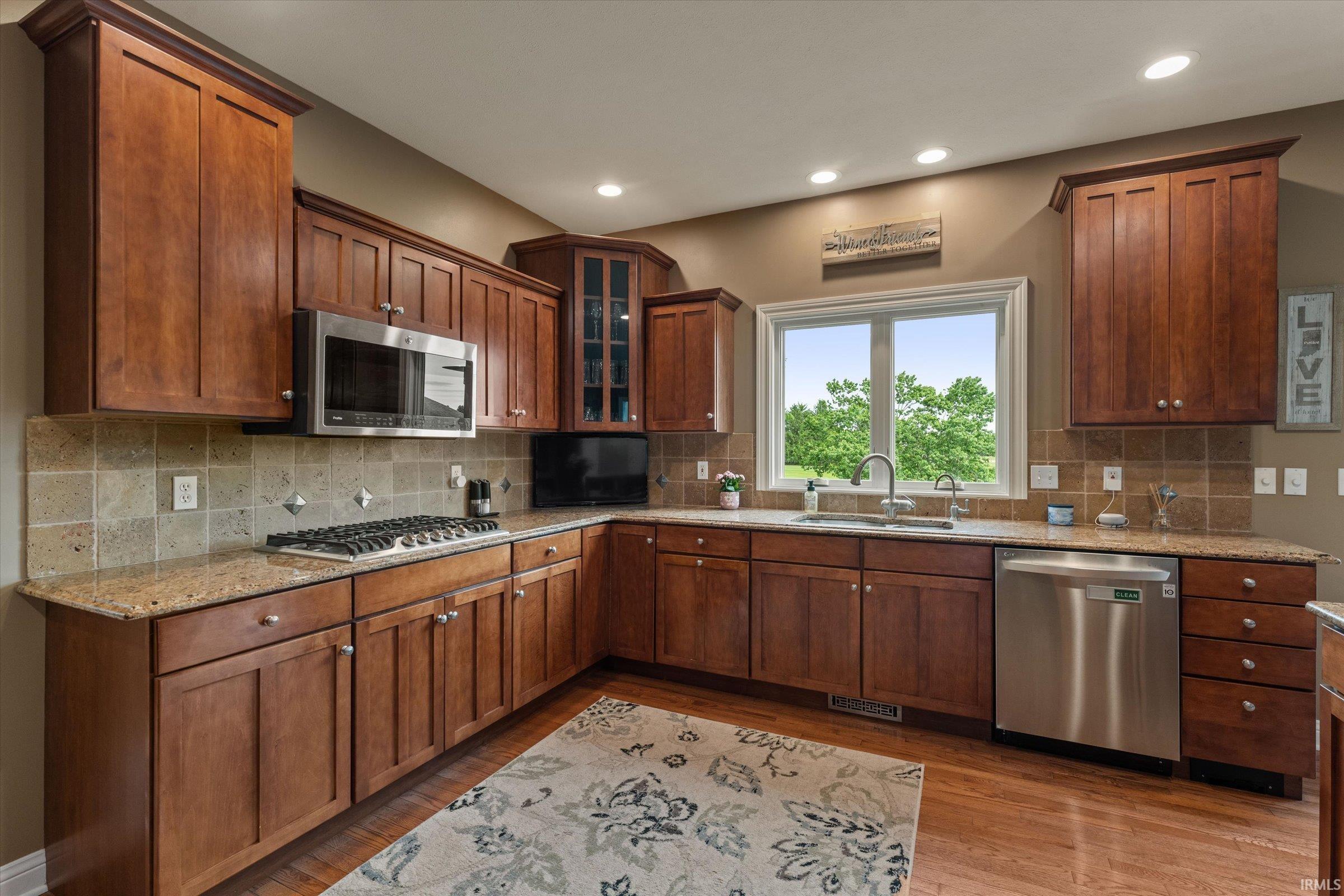 51280 Coveside Drive Granger IN 46530