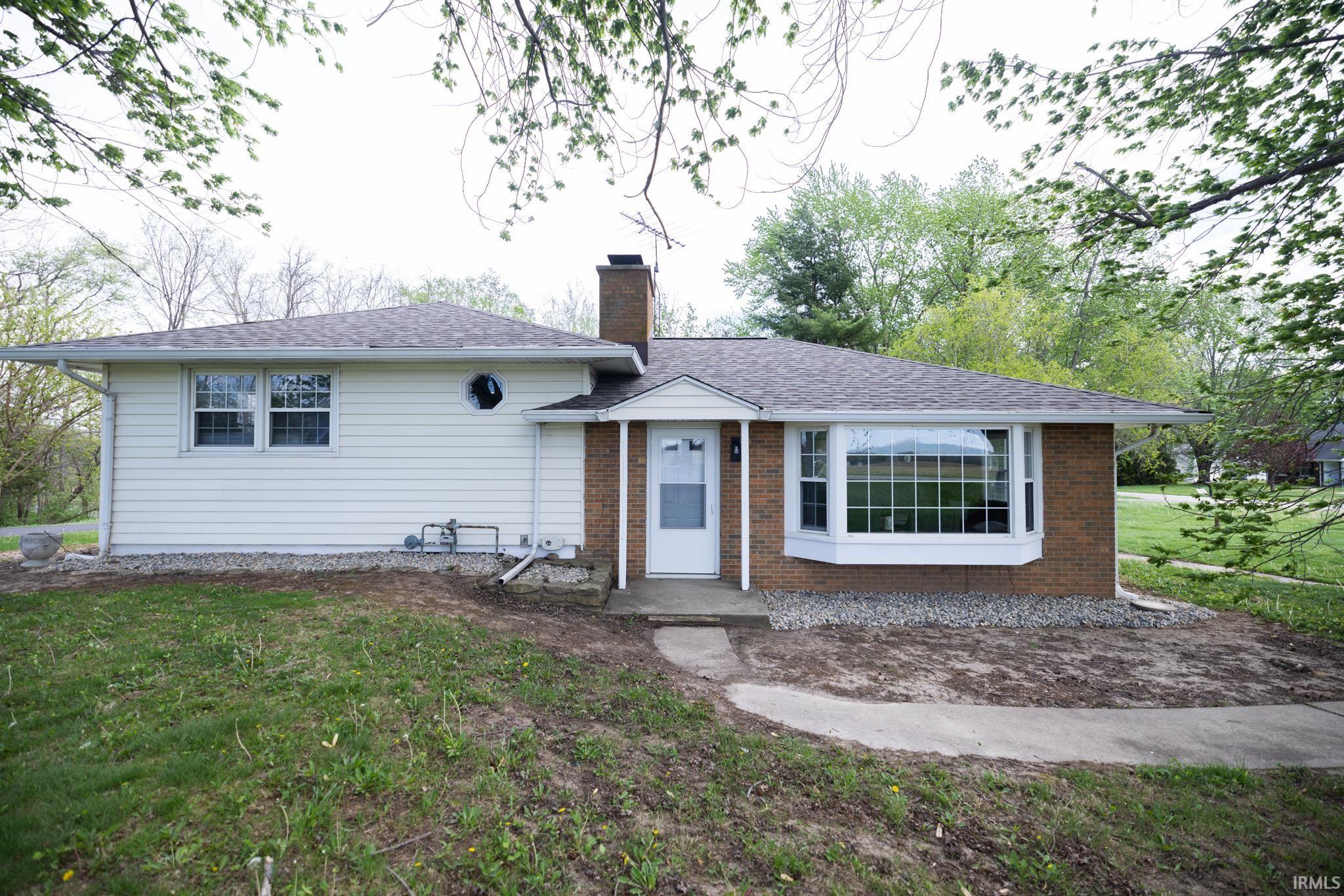 908 W Maple Drive Knightstown IN 46148