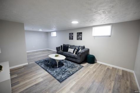 908 W Maple Drive Knightstown IN 46148